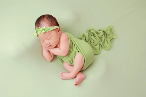 北海宝宝多大可以不用拍嗝